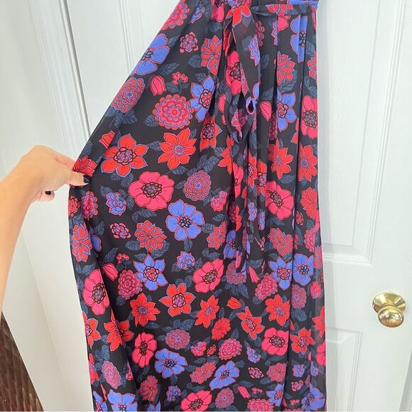 ModCloth High Neck Tie Waist Maxi Dress - Picture 3 of 7